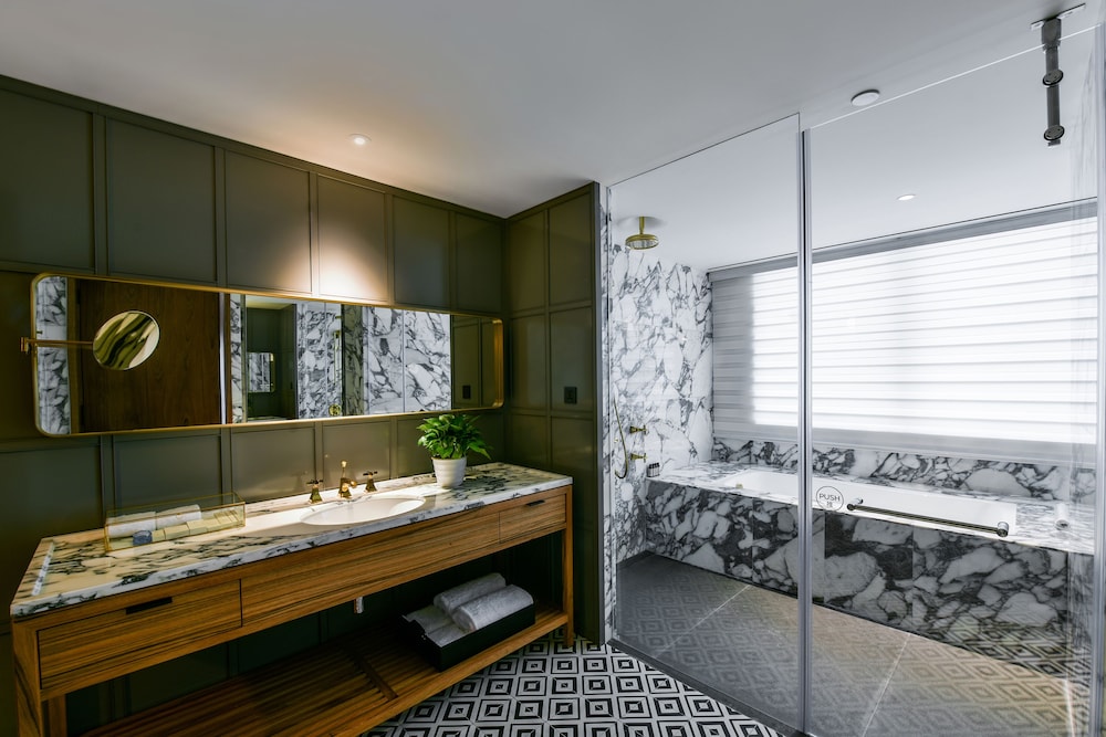 The Mumian Hotel Shenzhen Houhai 47/48