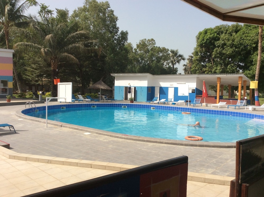 Mansea Beach Hotel 11/65