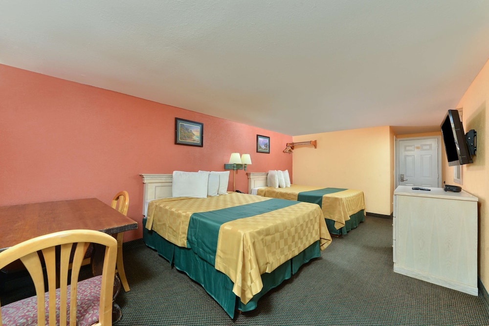 Americas Best Value Inn Port Aransas 19/31