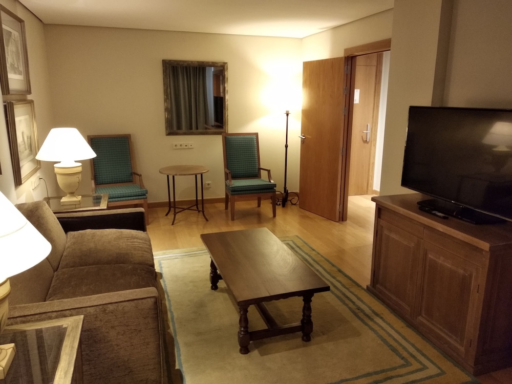 Parador De Salamanca 34/63