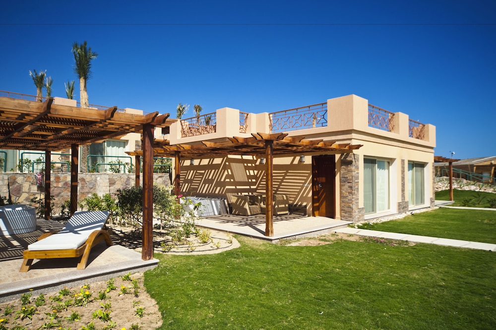 Shams Prestige Abu Soma Resort - Adults Only in SAFAGA