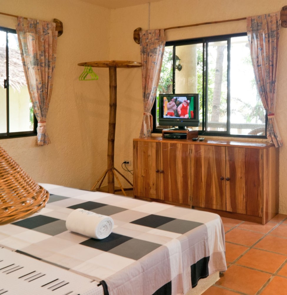Easy Diving And Beach Resort 26/60