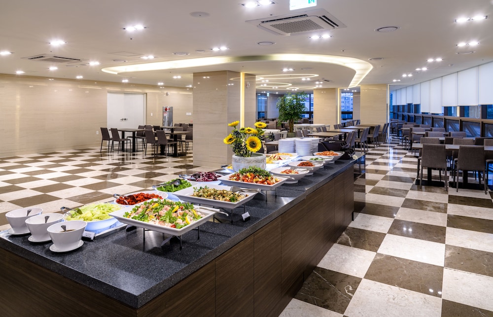 Asia Hotel Jeju 46/53