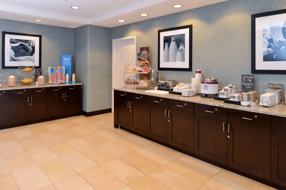 Hampton Inn & Suites Douglas 45/56