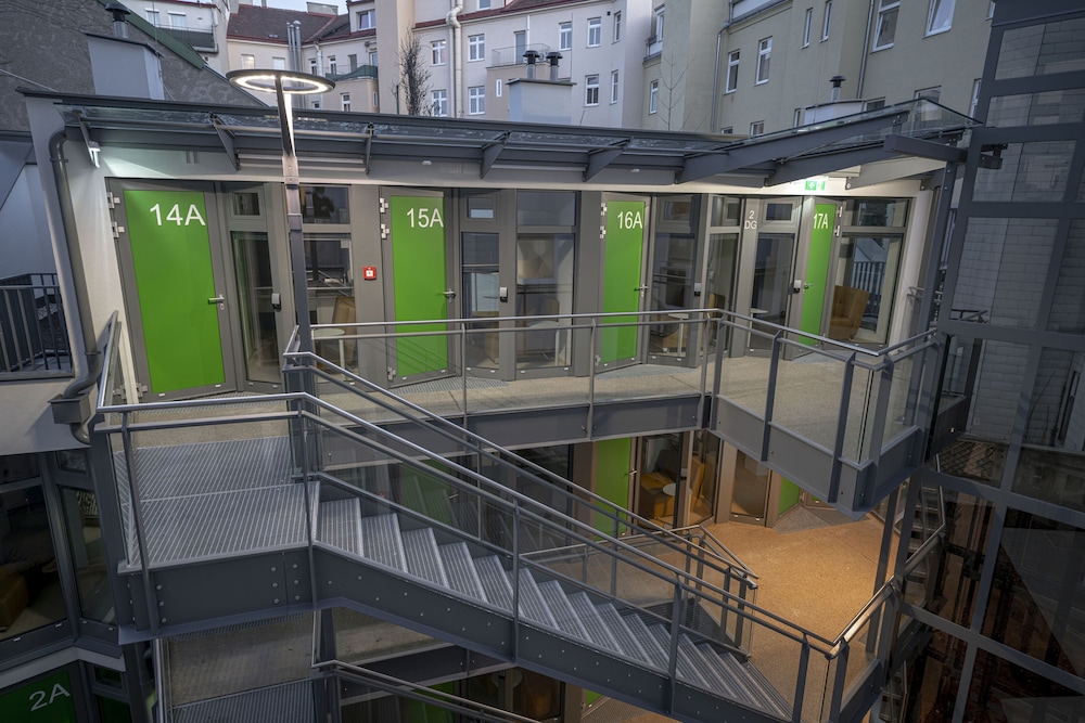 Smart Apart Living - Wien Hauptbahnhof - self check-in 3/50