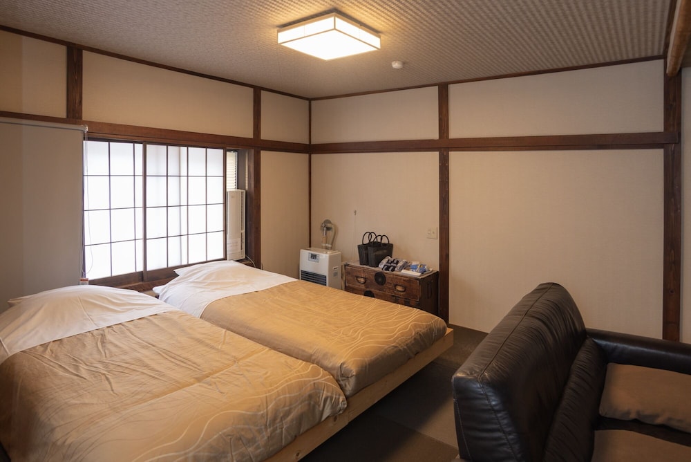Kusatsu Onsen Eidaya 22/74
