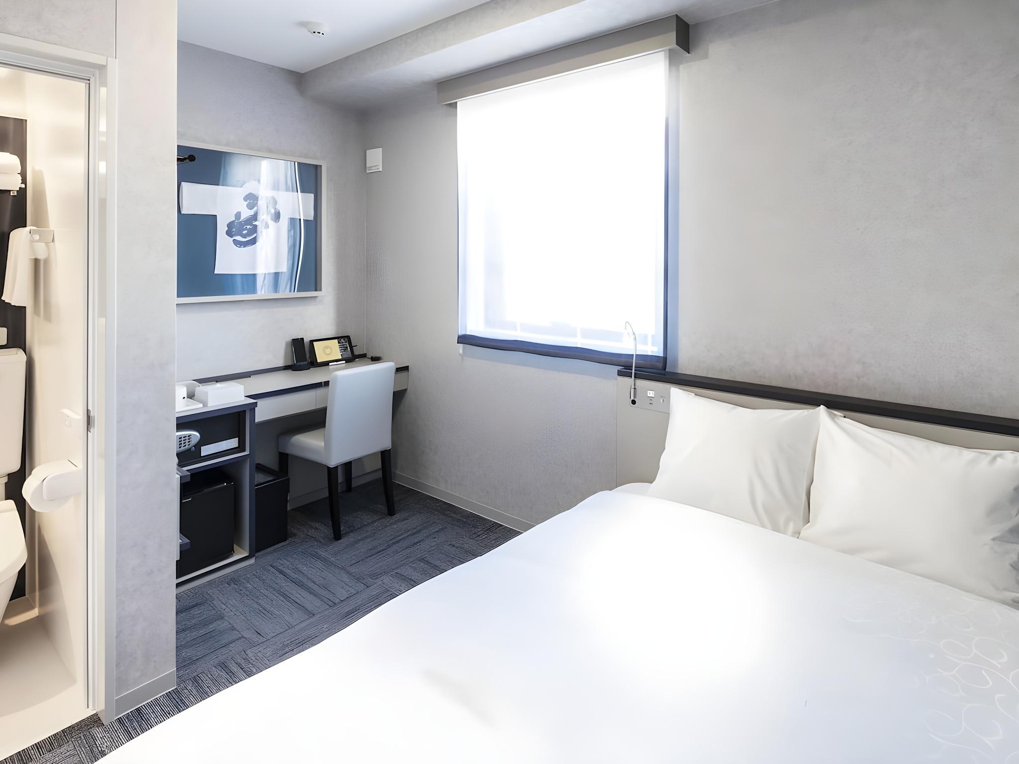 Semi Double Room, Henn na Hotel Fukuoka Hakata 2/7