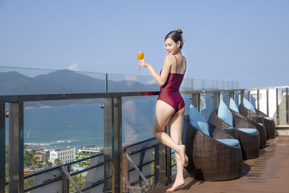 Kova Diamond Hotel Da Nang 57/62