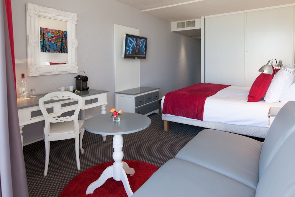 Hotel Point France 28/67