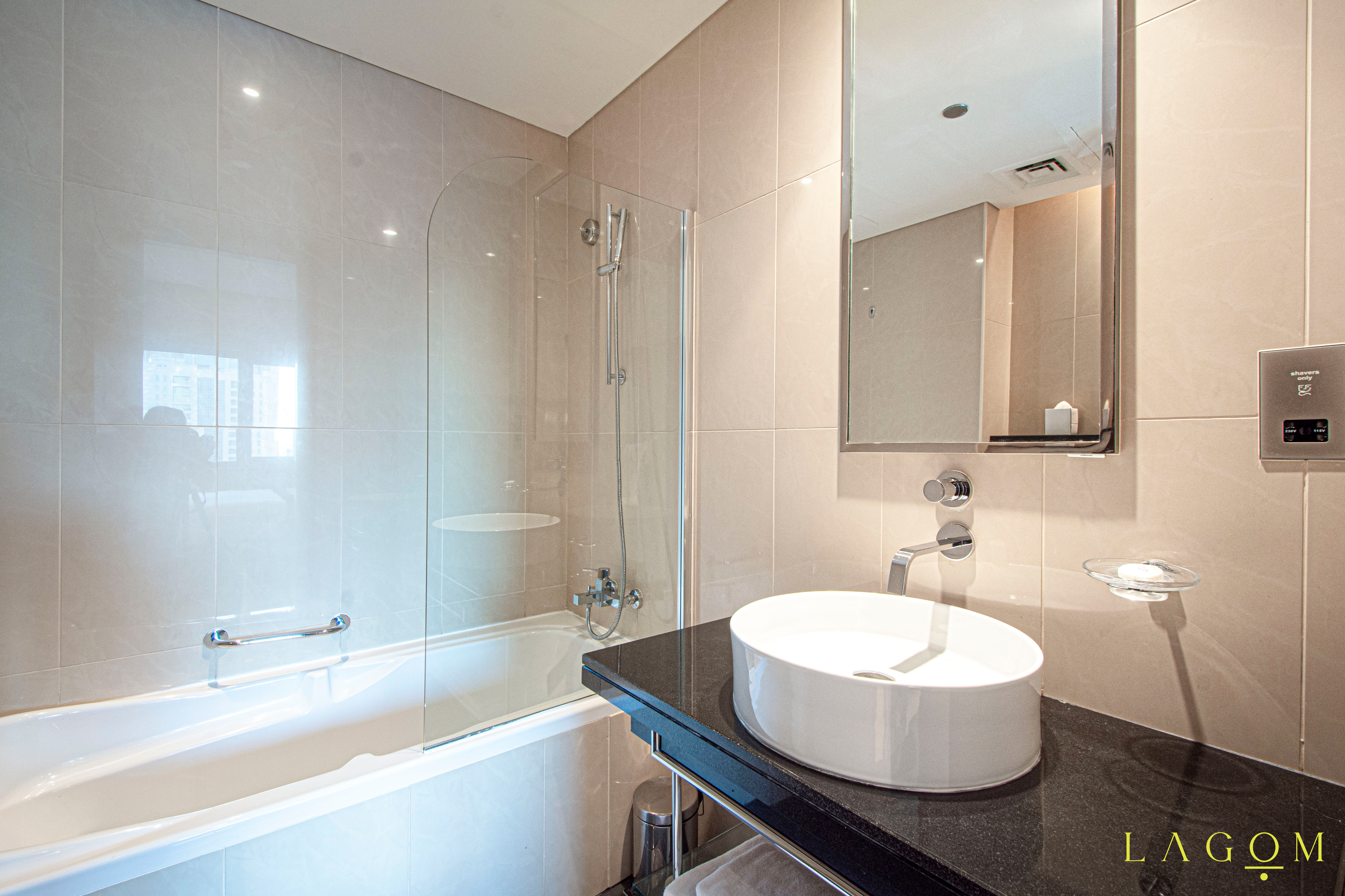 SONGS OF THE LAKE – BONNINGTON TOWER JLT By Lagom Vacation Home LLC 29/31