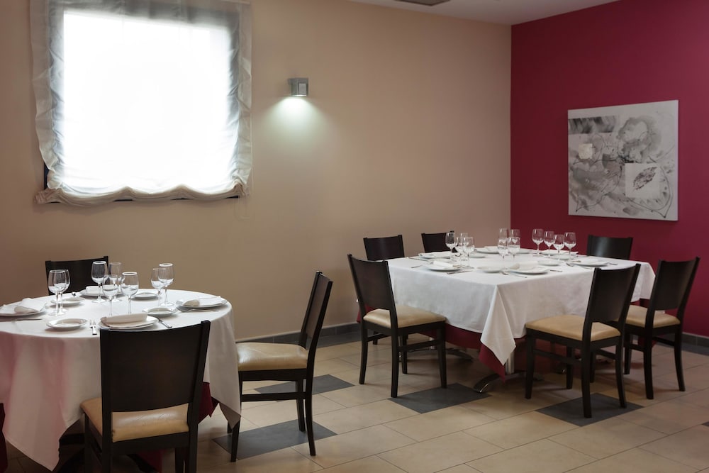 Hotel Naval Sestao 32/47
