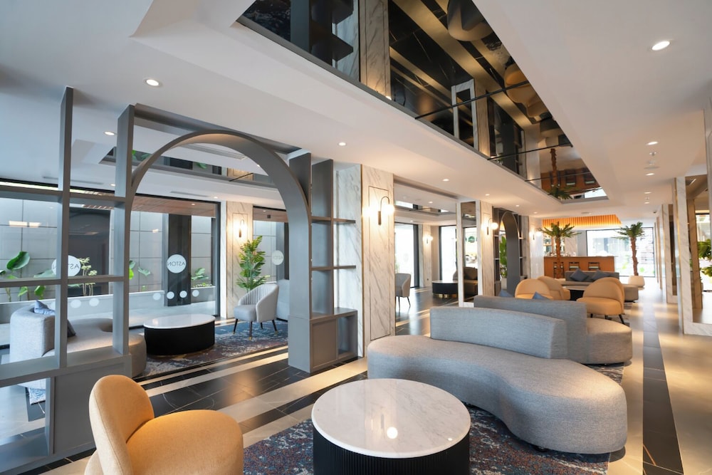 Aston Emidary Bangka Hotel and Conference Center 37/57