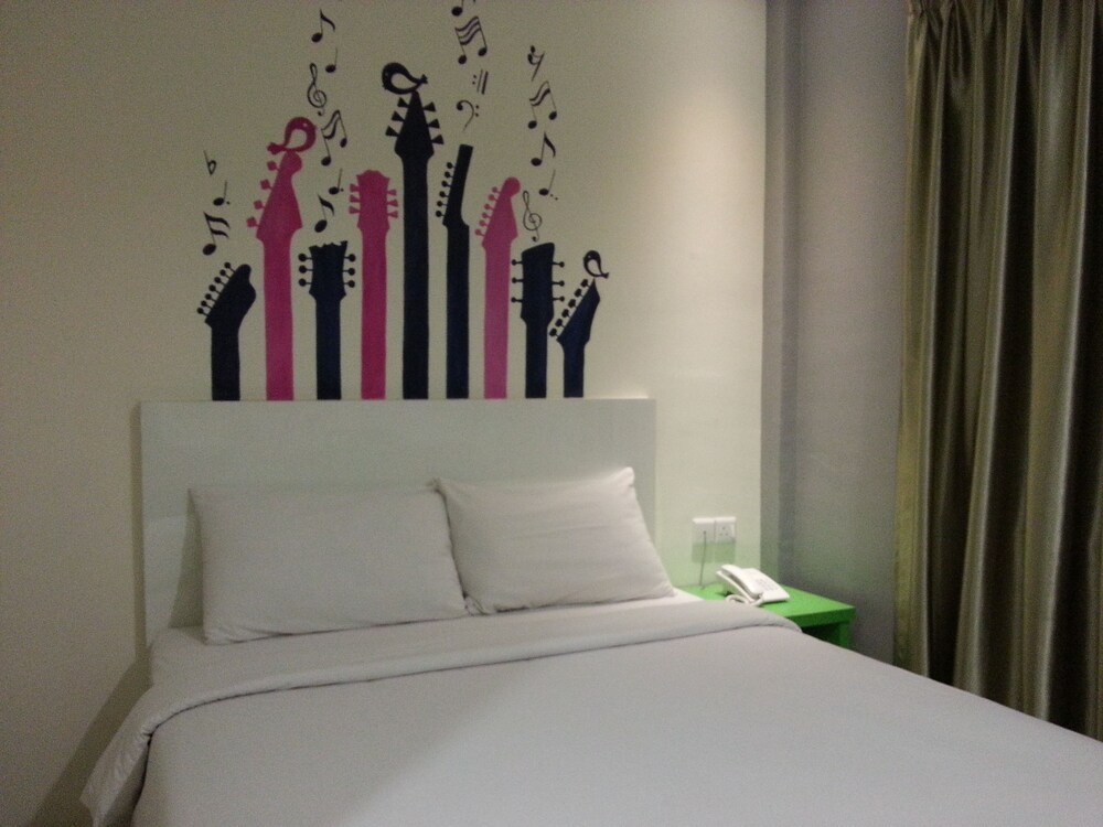 Hotel Strawberry Fields 29/48