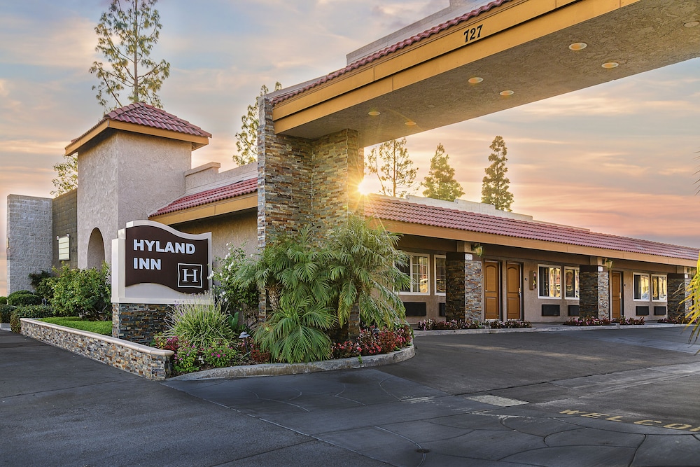Hyland Motel 6/30