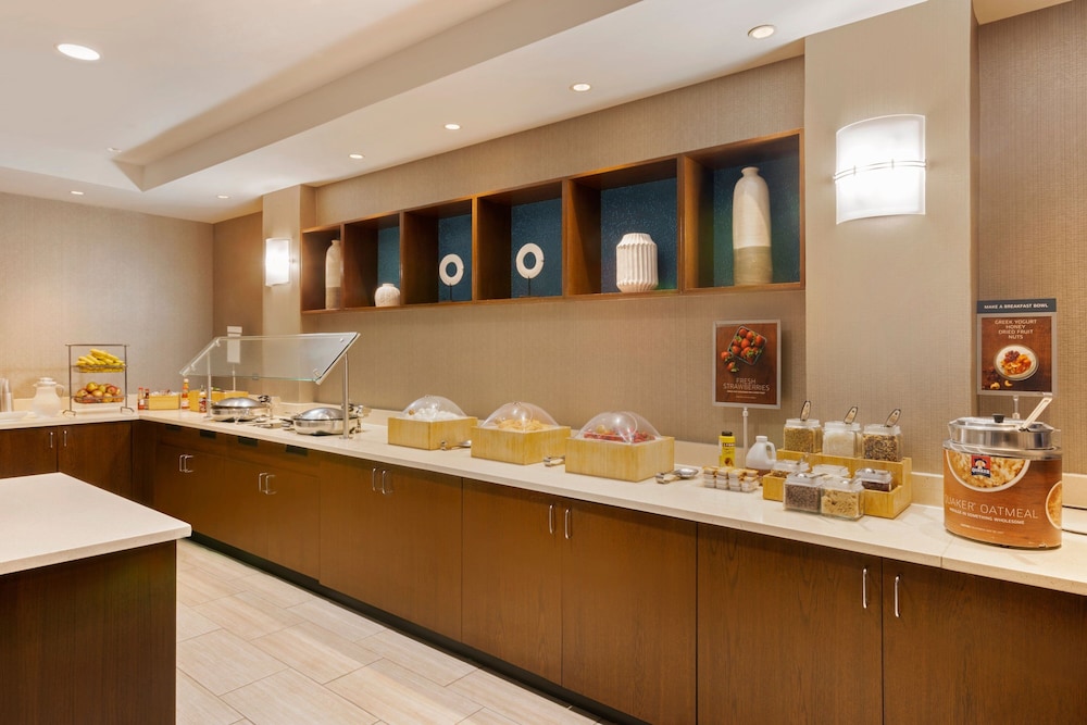 Springhill Suites By Marriott Newark Liberty International 8/45