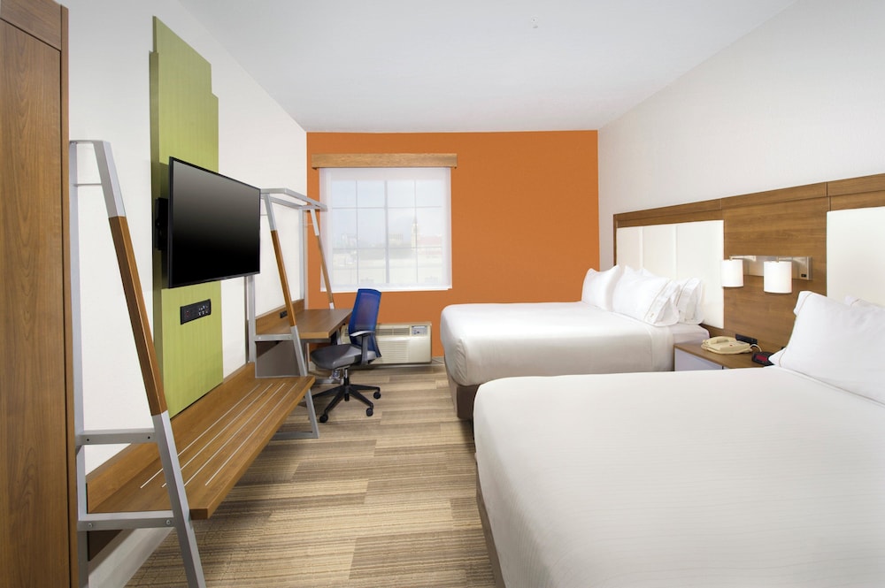 Holiday Inn Express Hotel Suites San Antonio Downtown Market Area 9/38