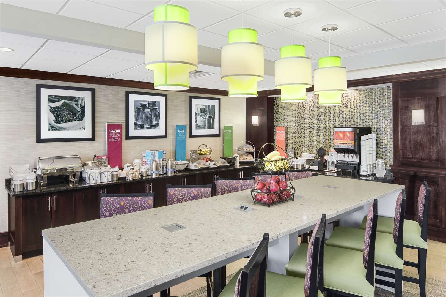 restaurant cafeteria