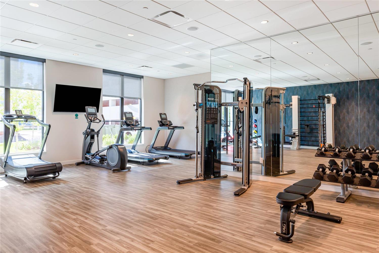 Cambria Hotel New Haven University Area 28/42