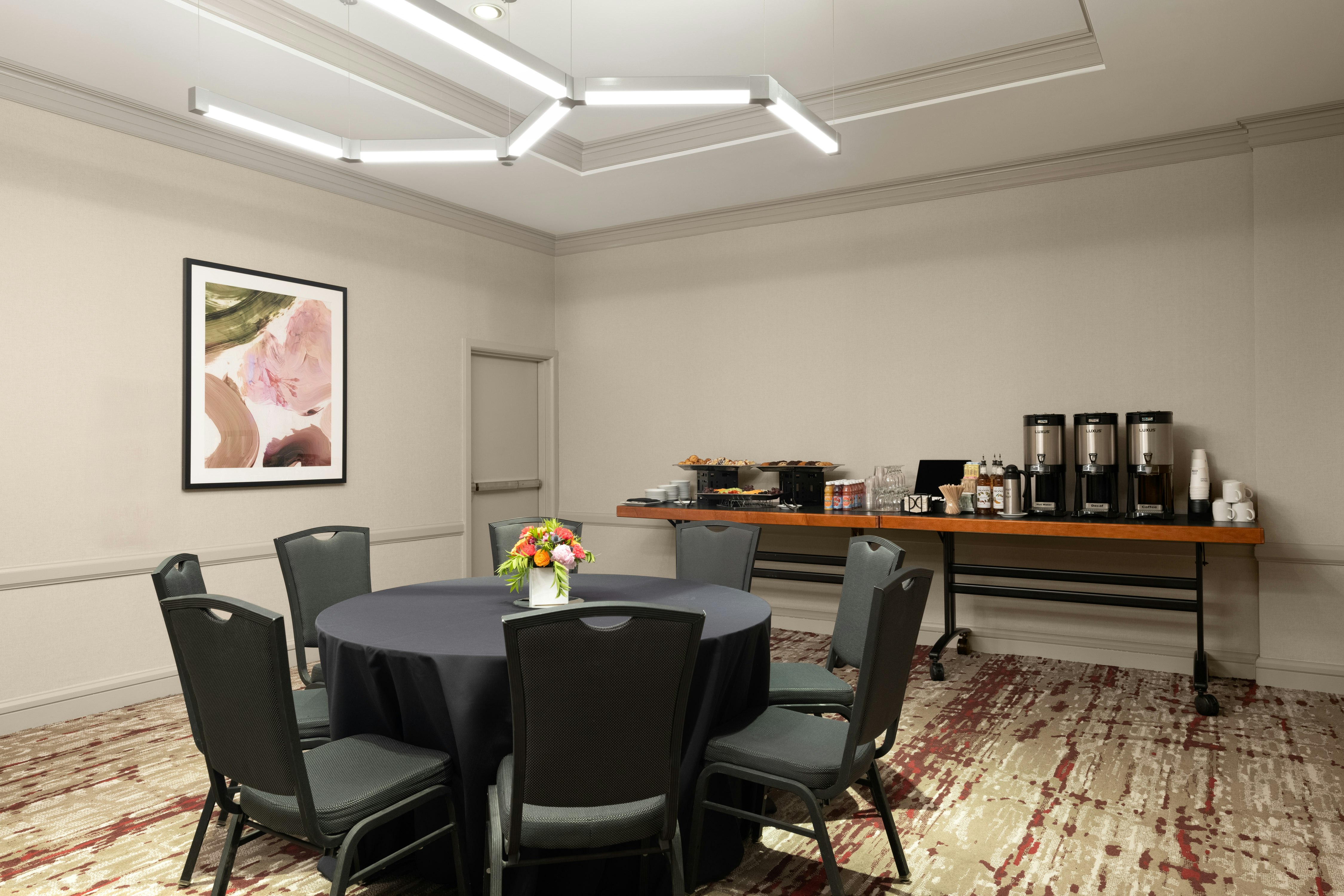 Hilton Garden Inn Chicago Downtown/Magnificent Mile 63/70