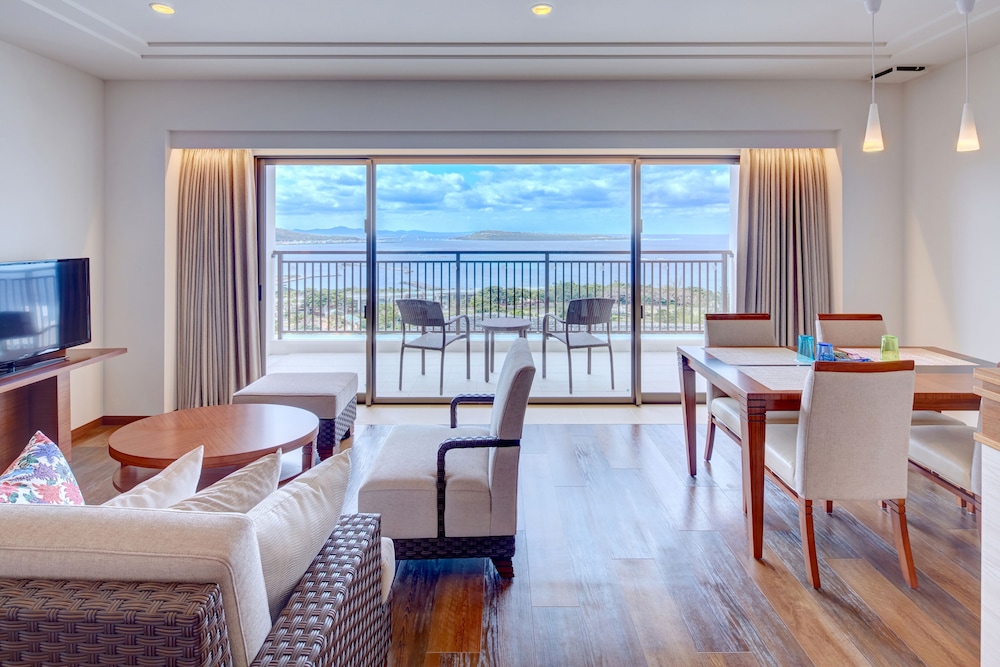 Ala Mahaina Condo Hotel 45/74