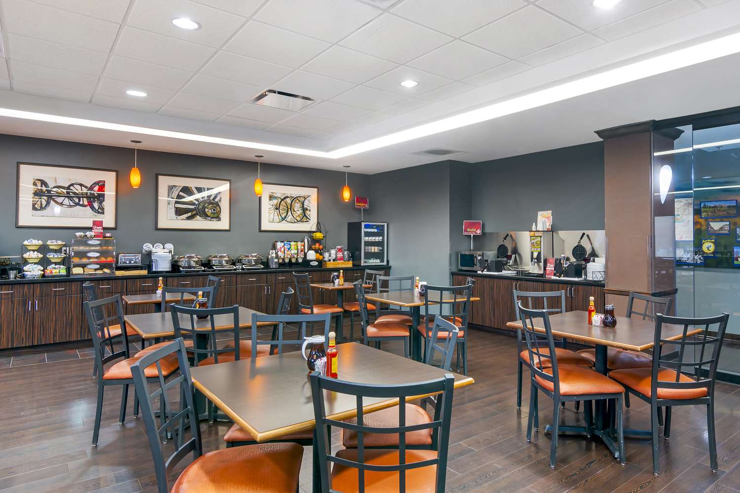Best Western Plus Olathe Hotel 26/34