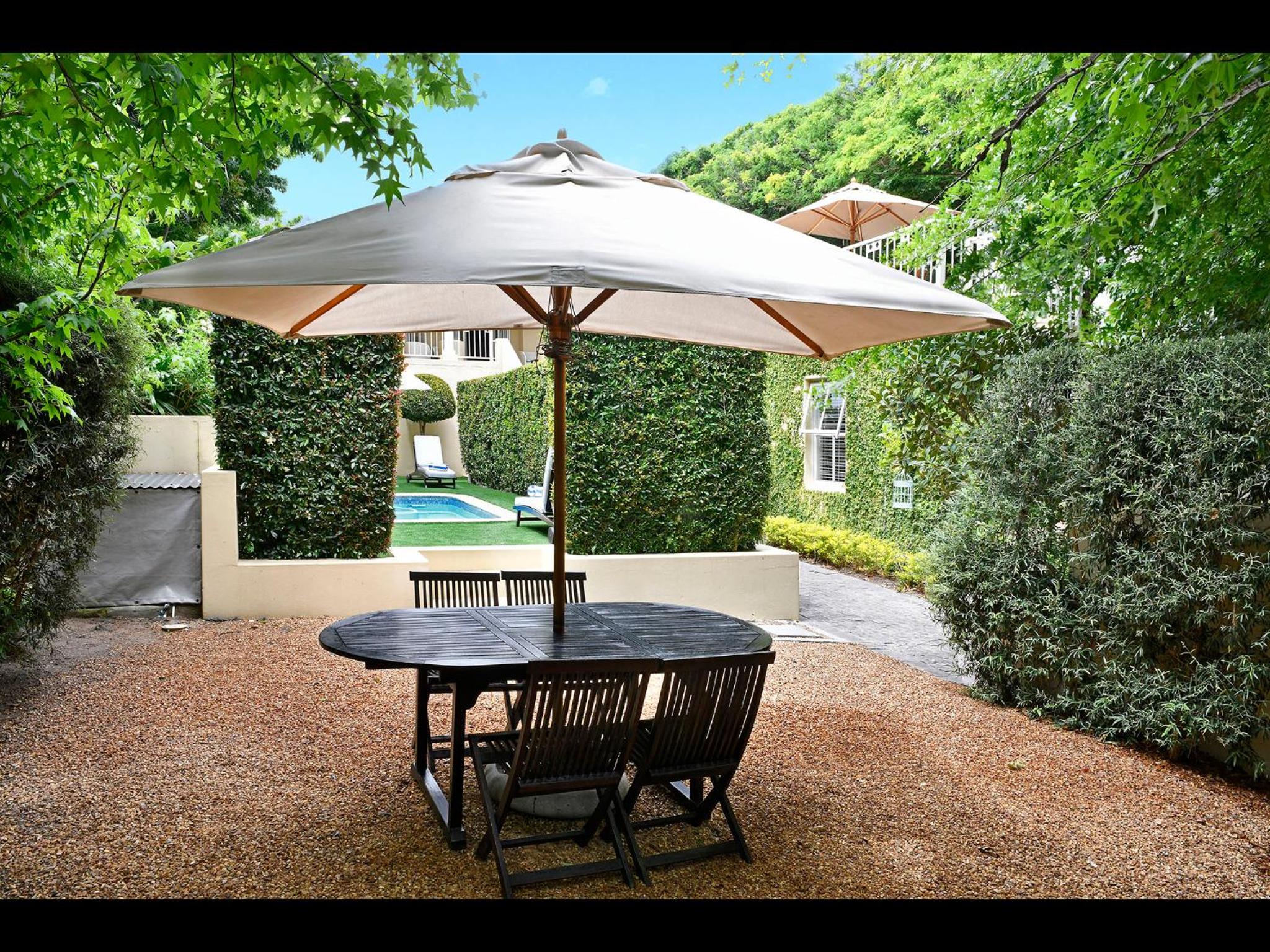 Auberge Daniella 79/85