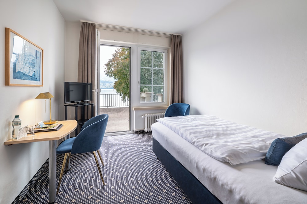 Parkhotel Gunten 7/50