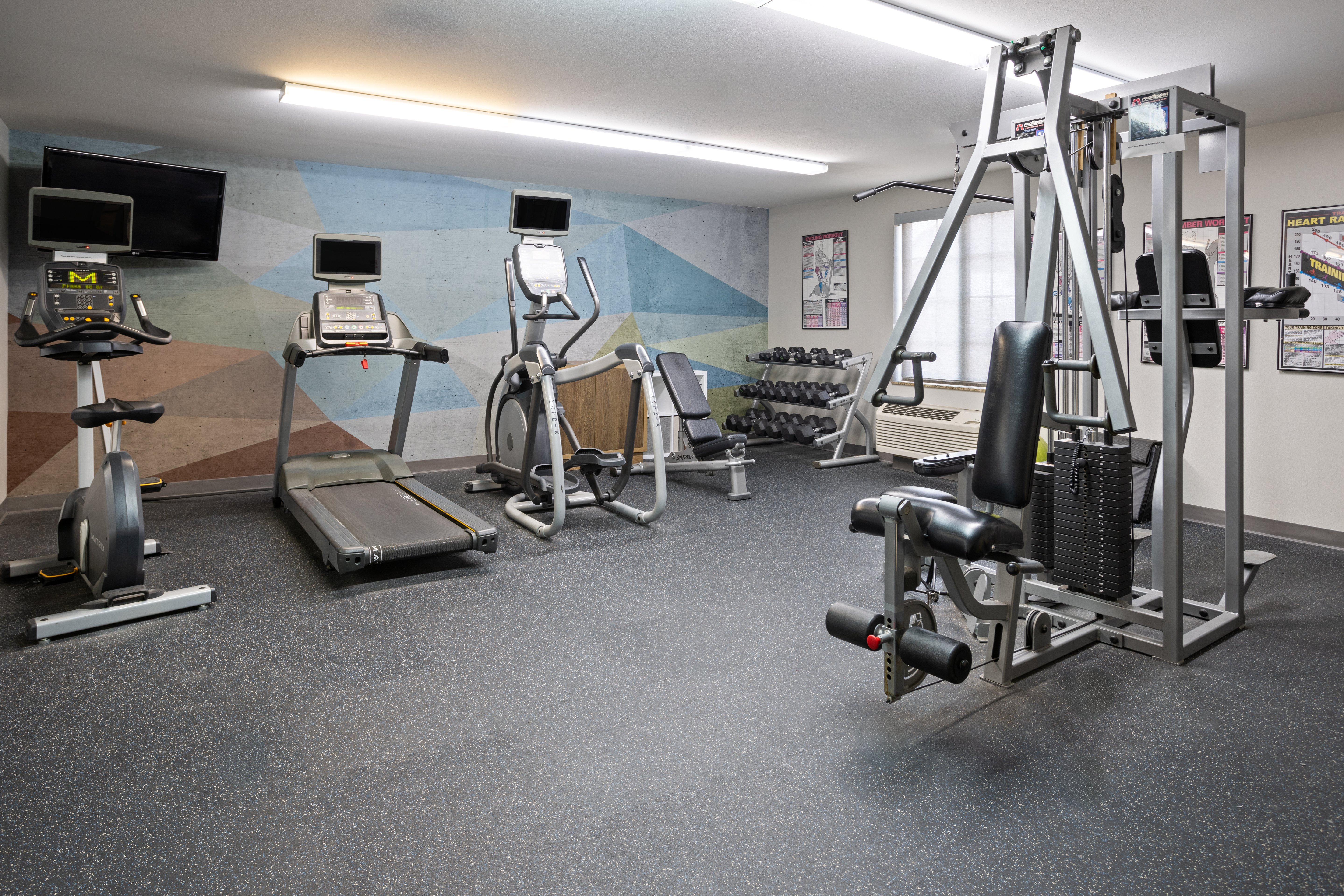 Candlewood Suites Chambersburg 31/63