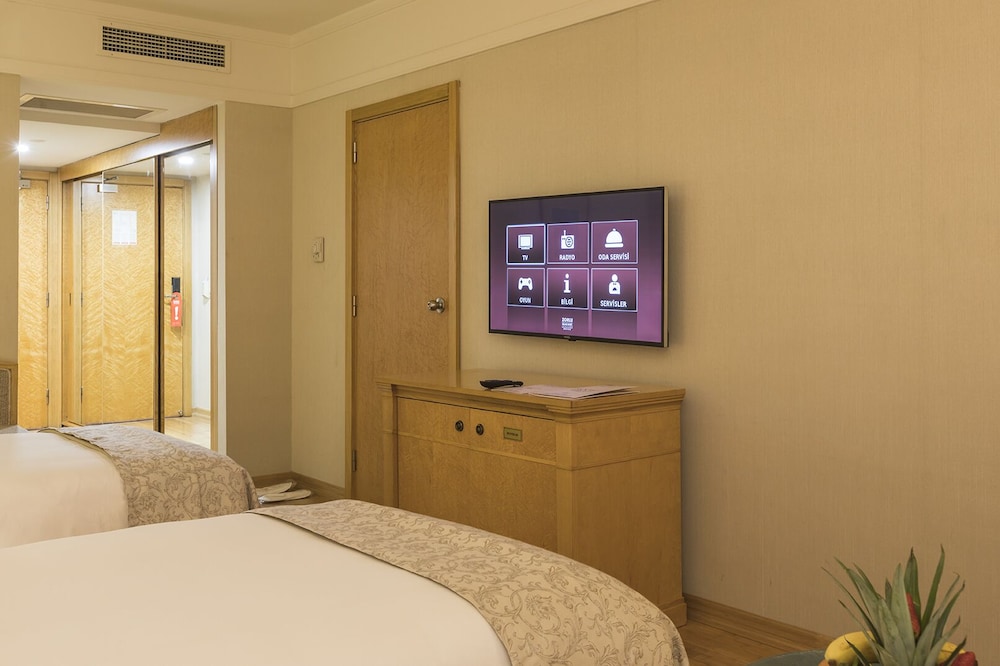 Zorlu Grand Hotel Trabzon 21/57