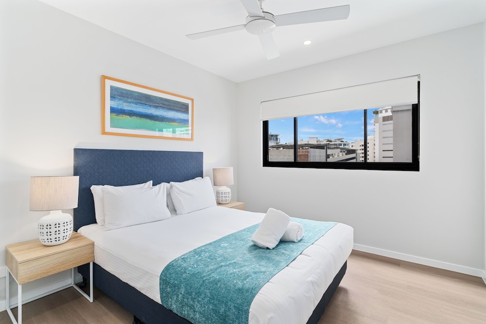 2 BEDROOMS, SUPERIOR, APARTMENT