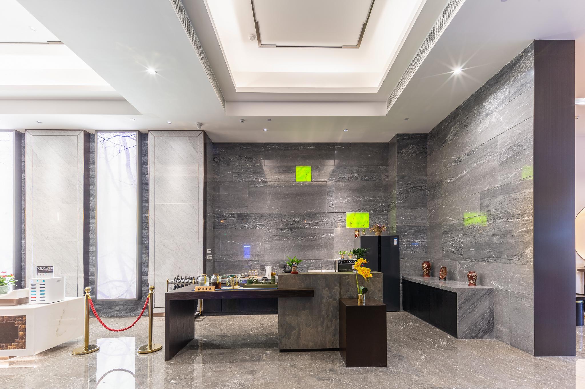 Rezen Dong Hotel (Anqing Taixin square) 15/23