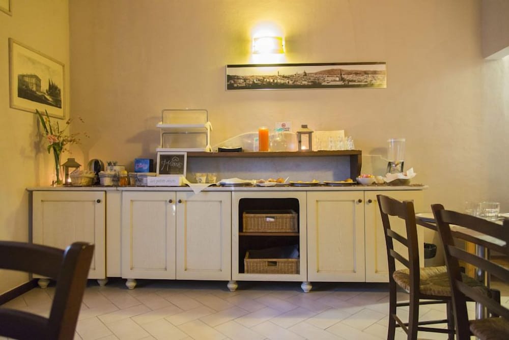 Florence Decamerone B&B 20/23