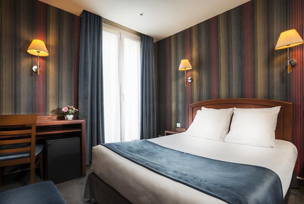 HOTEL CHARLEMAGNE 14/53