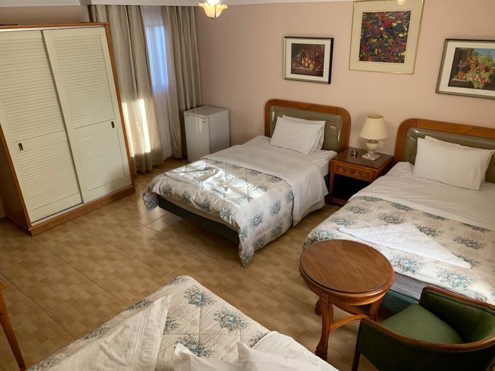 Maswada Plaza Hotel 13/50