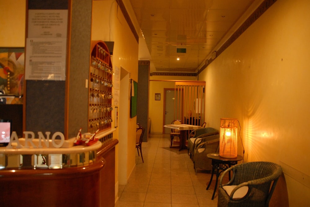 Hotel Arno Rimini 30/44