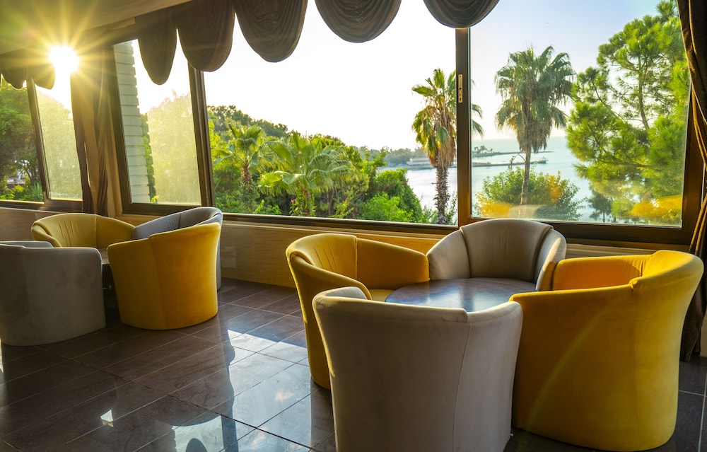 Nazar Beach City & Resort Hotel 17/32