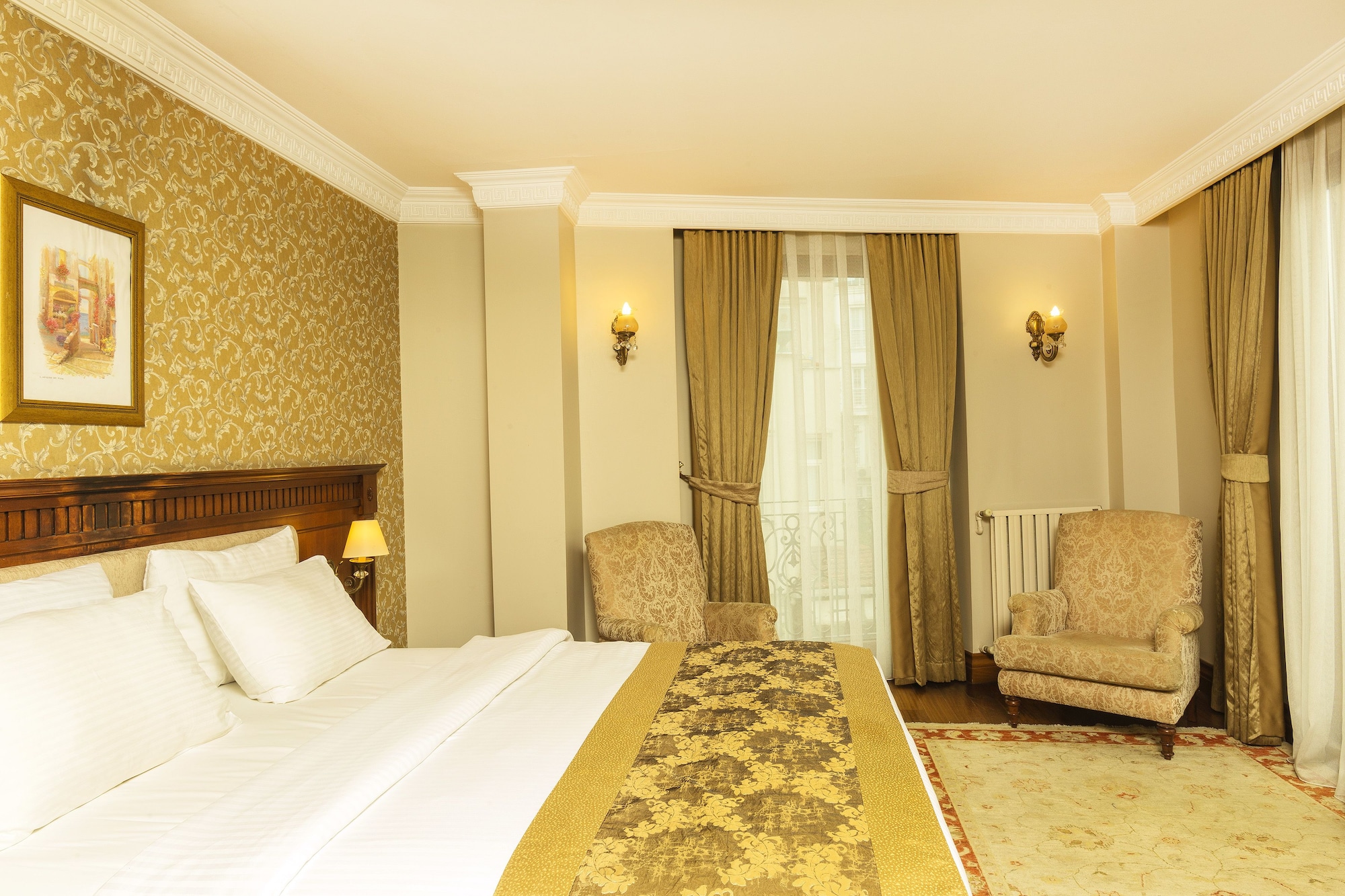 SUPERIOR, DOUBLE BED
