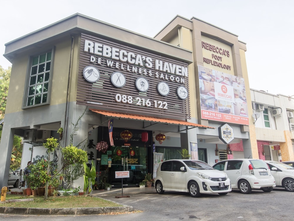 Hotel O Rebecca's Homes in KOTA KINABALU