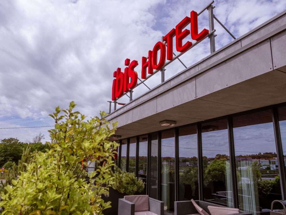 Ibis Guingamp - Coeur De Bretagne 6/63