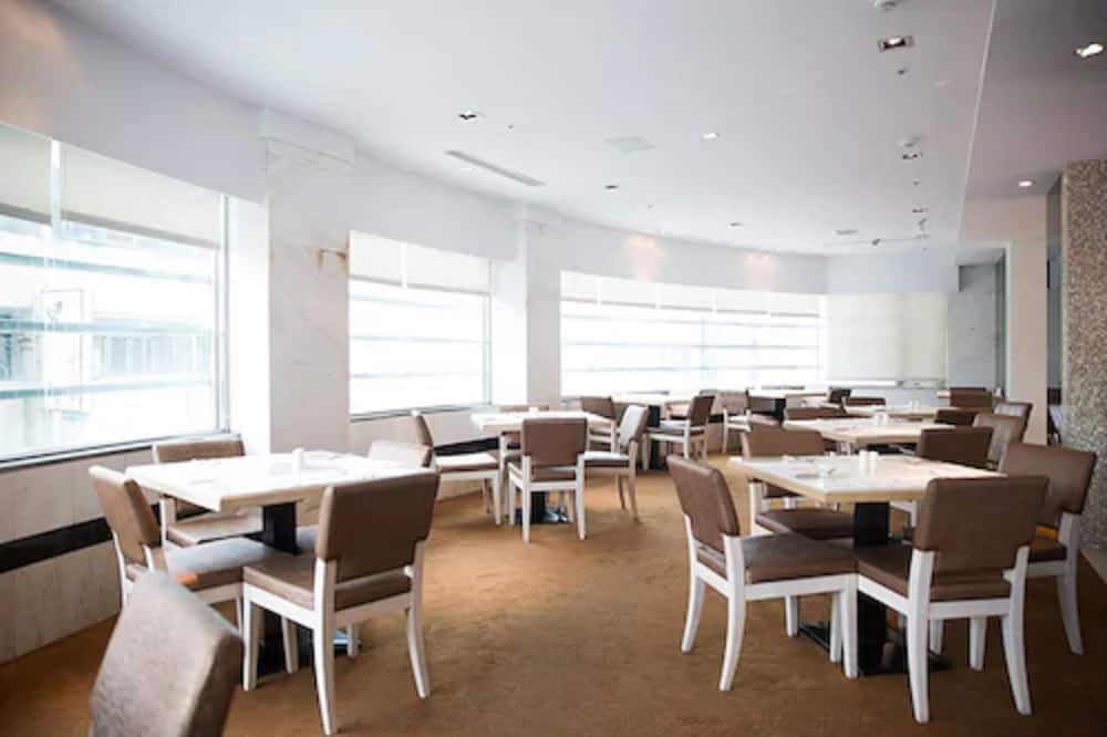Golden Tulip Zhong Xin Hotel Taichung 52/63