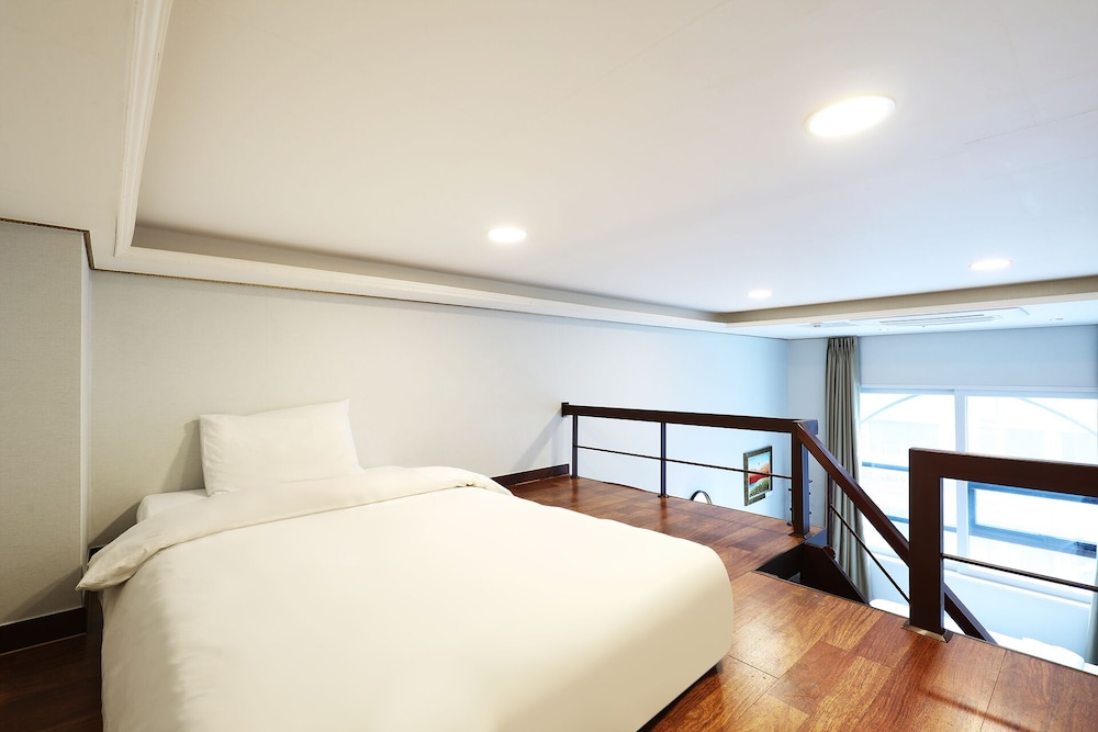 Inter City Seoul Serviced Residence Hotel 18/50