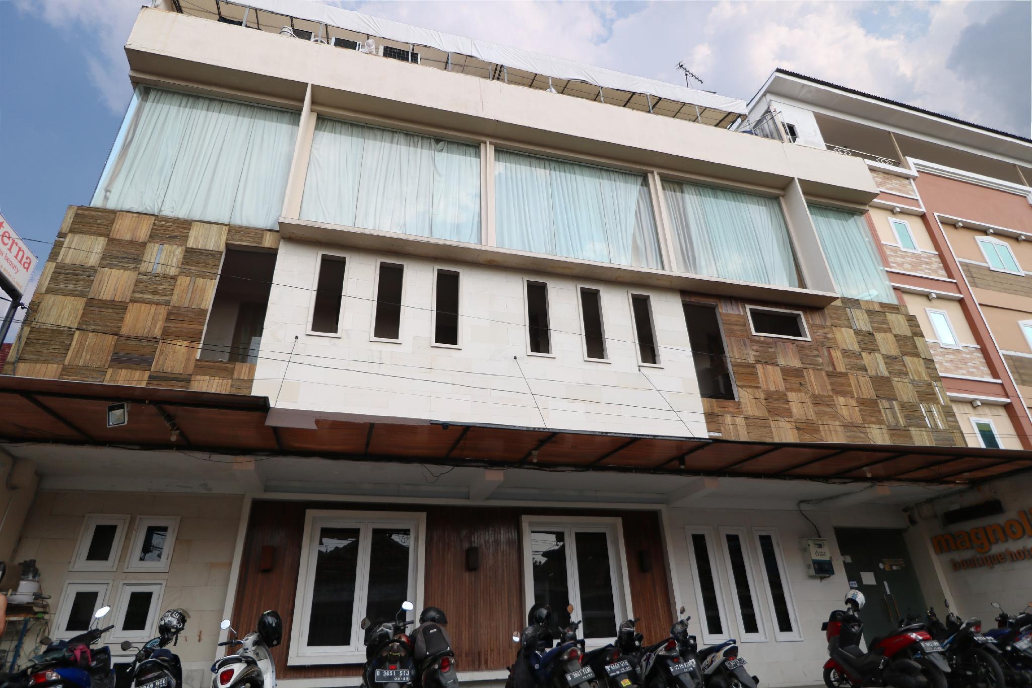 Magnolia Hotel Jakarta 1/24