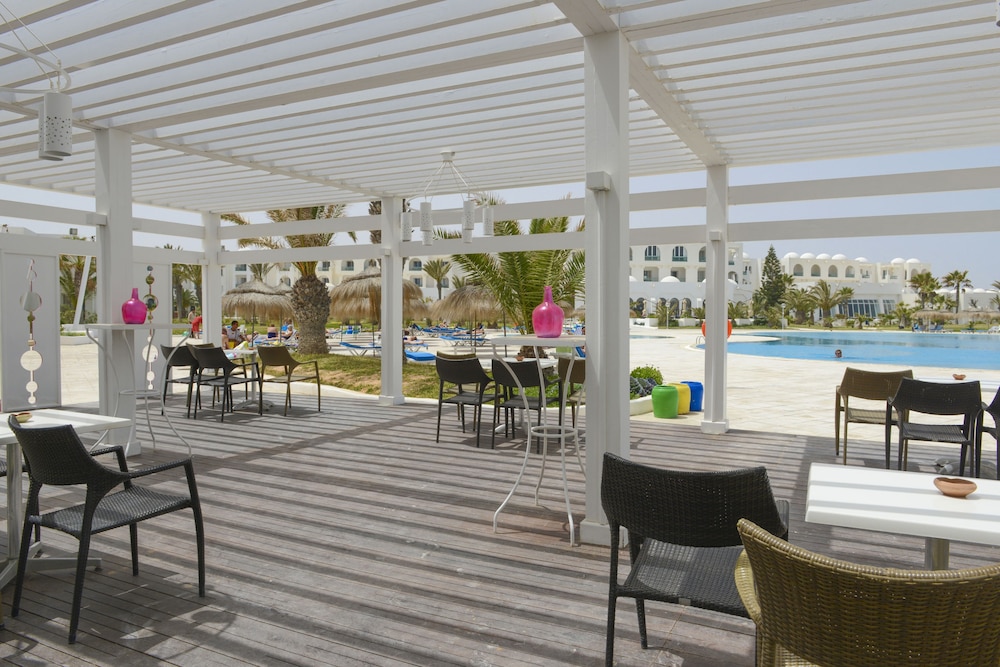 Vincci Helios Beach 24/49