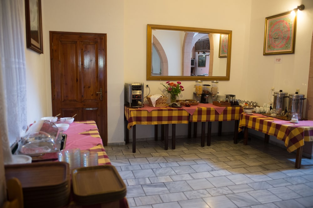 ASTERI HOTEL 20/32