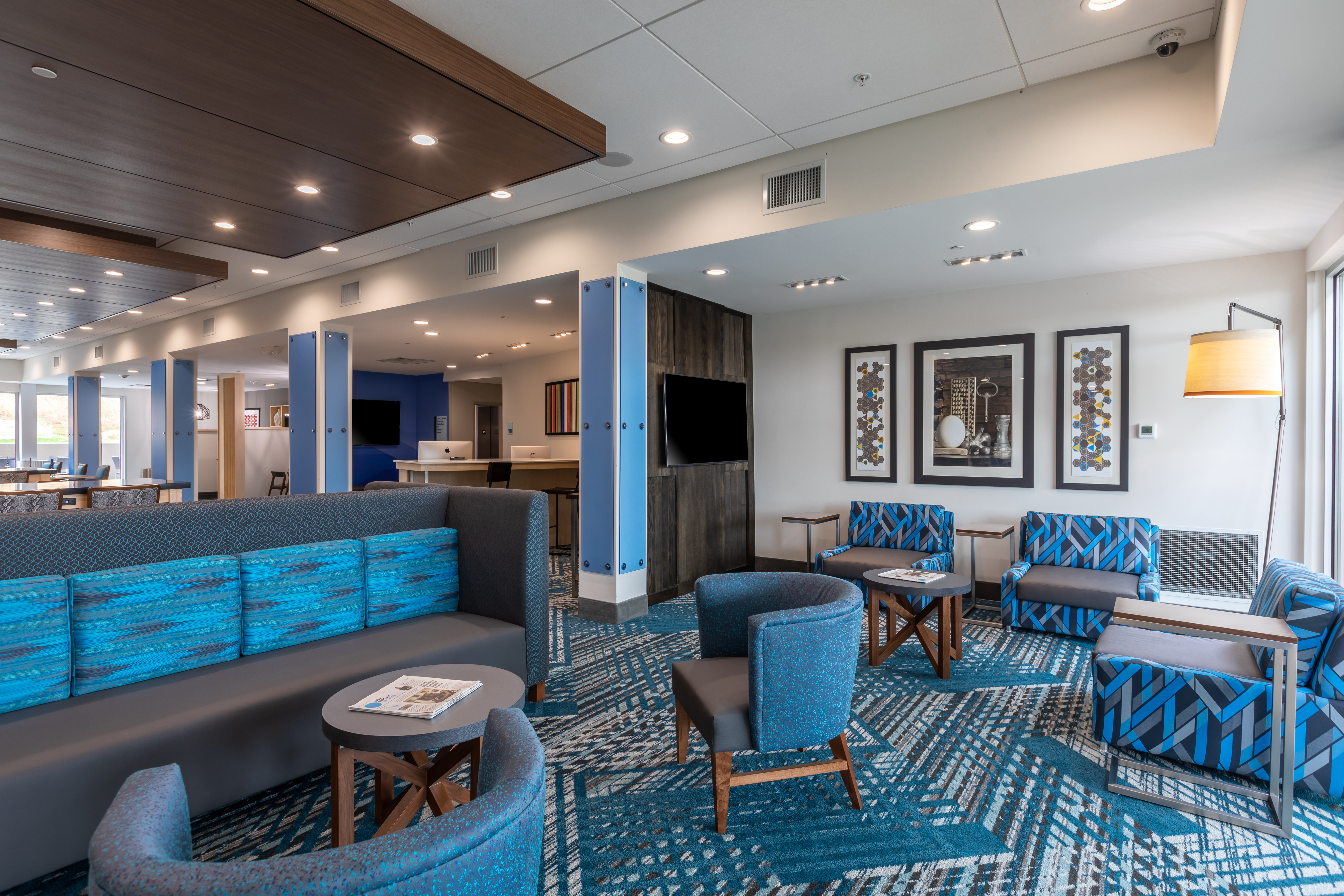 Holiday Inn Express Suites Gainesville Lake Lanier Area 38/59