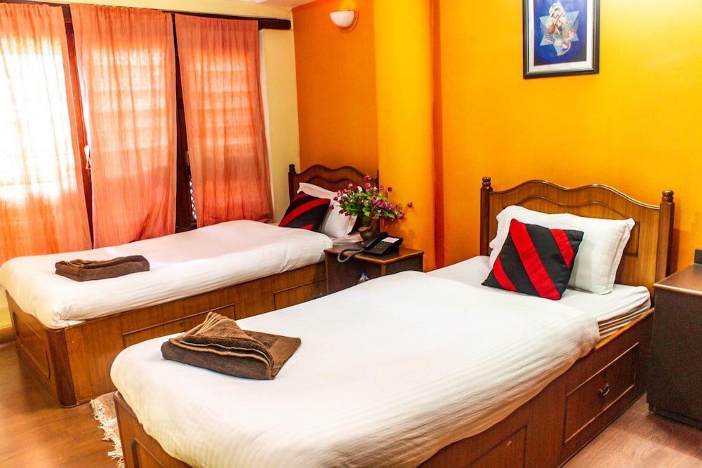 Siddhi Home & Restaurant 20/45