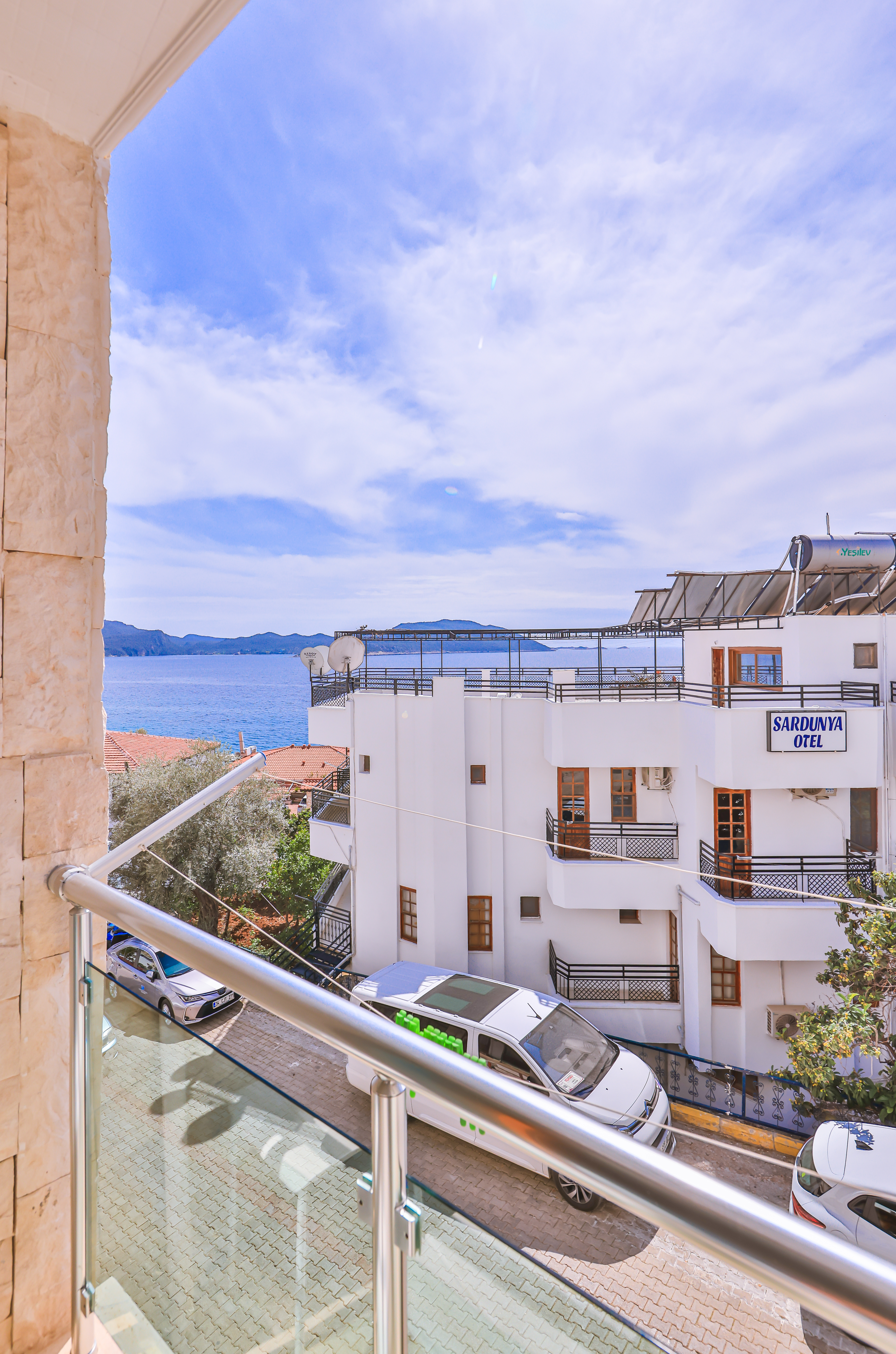 Sonne Hotel 39/49