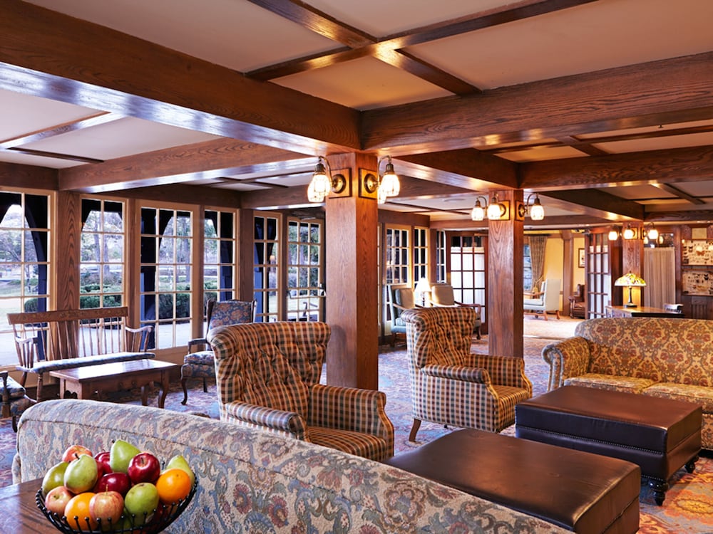 UCLA Lake Arrowhead Lodge 40/50