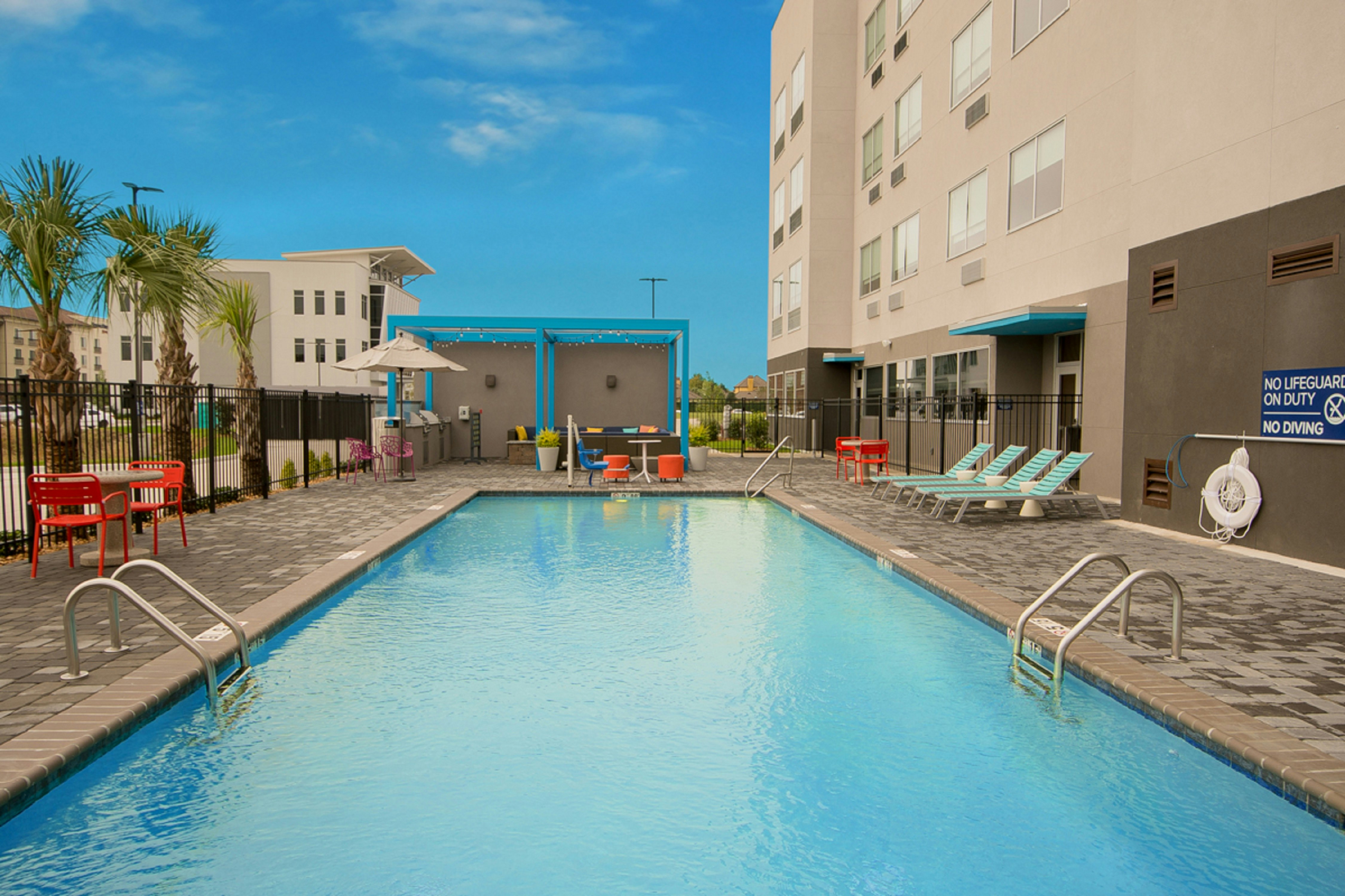 Tru By Hilton Lafayette 64/64