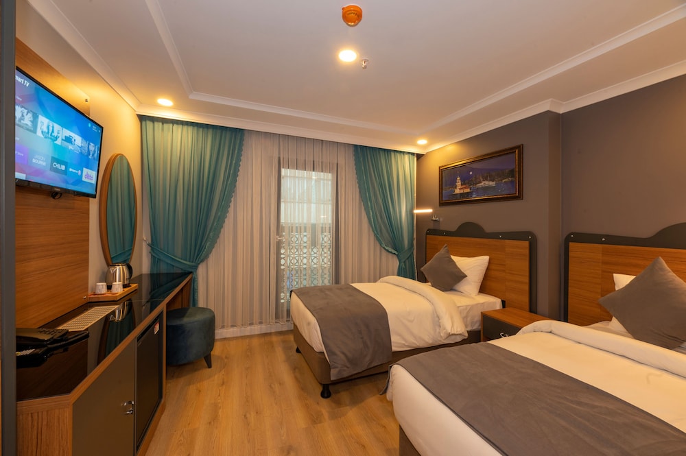 New Emin Hotel 8/20
